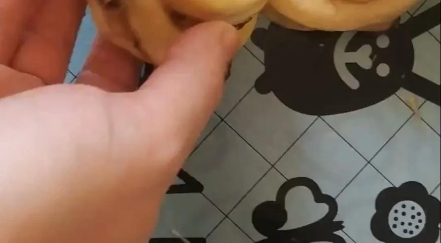 Кулич Краффин с изюмом: шаг 15