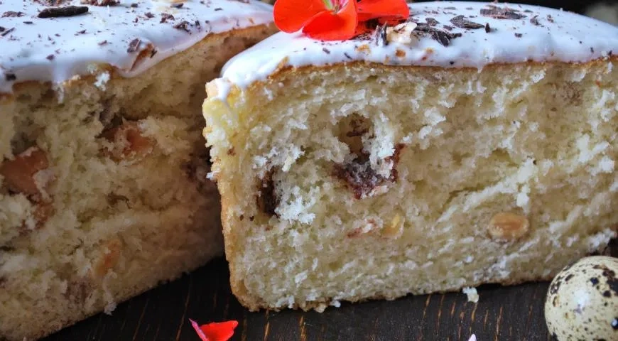 Кулич с шоколадом и миндалем: шаг 15