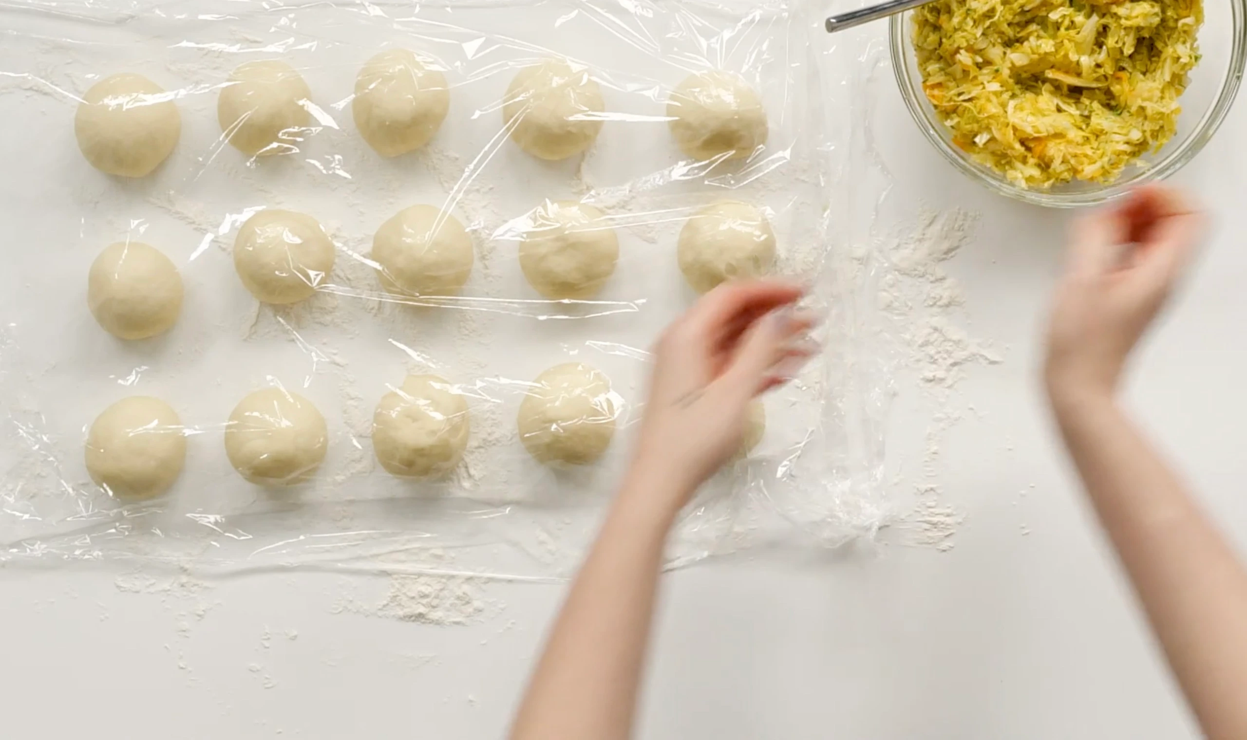 Шаг 15: Пирожки с капустой для поста