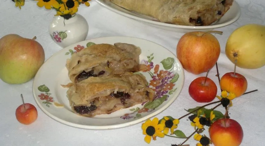 Штрудель с яблоками и грушами: шаг 15