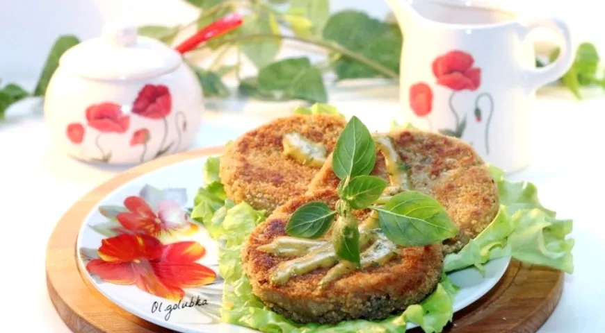 Сочные котлеты из баклажанов: шаг 16