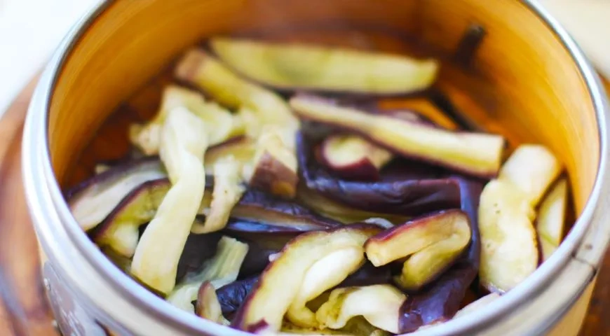 Баклажаны по-корейски Каджи намуль: шаг 2