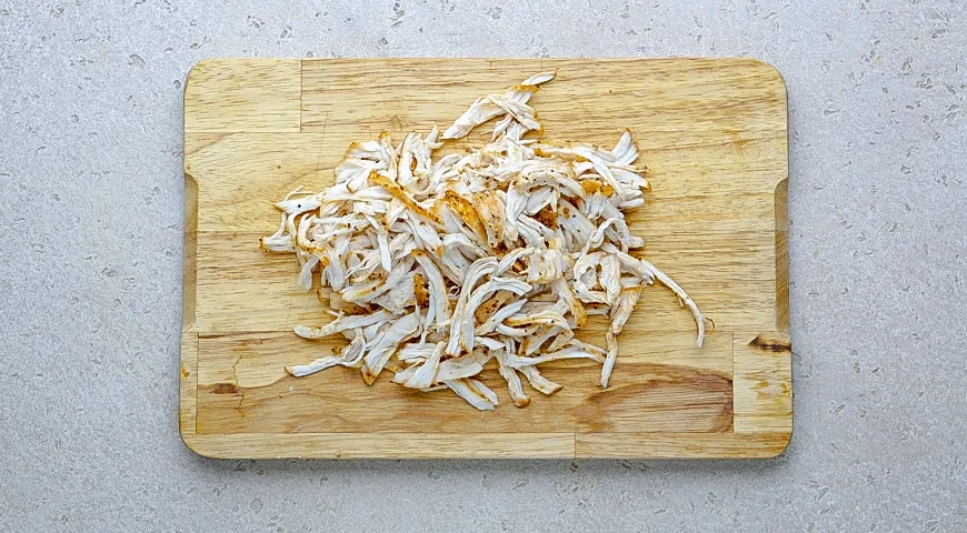 Блинная запеканка с курицей и брокколи: шаг 2