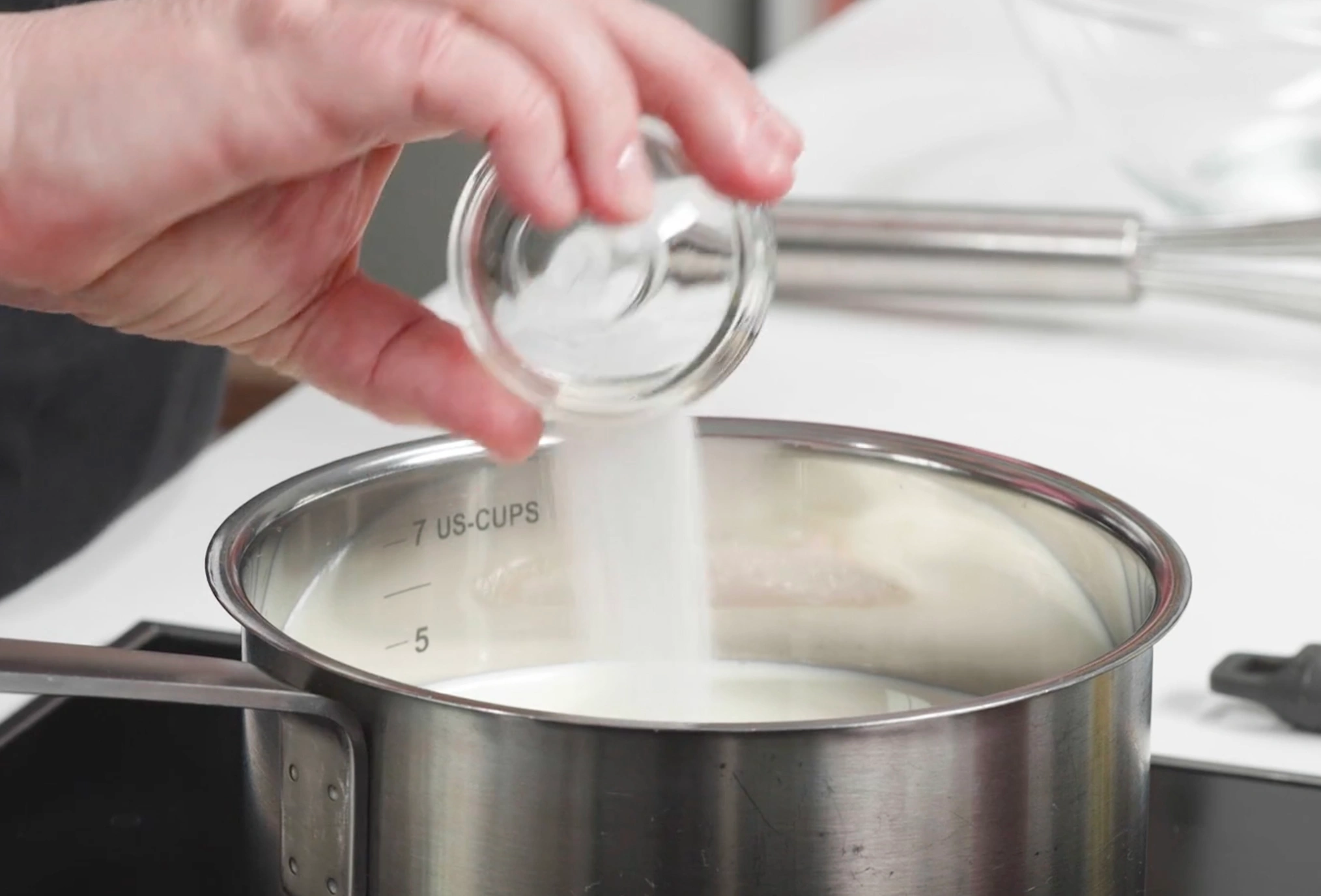 Шаг 2: Блины на кефире от кулинара