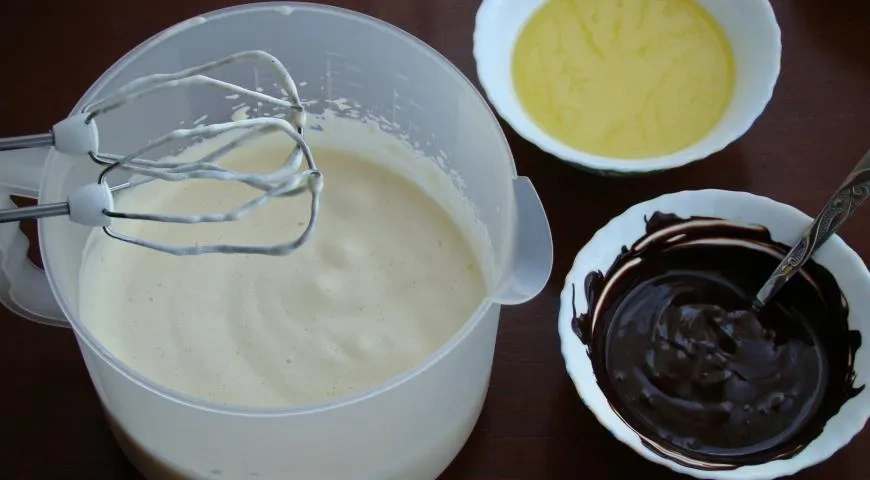 Брауни с заварным кремом и инжиром: шаг 2