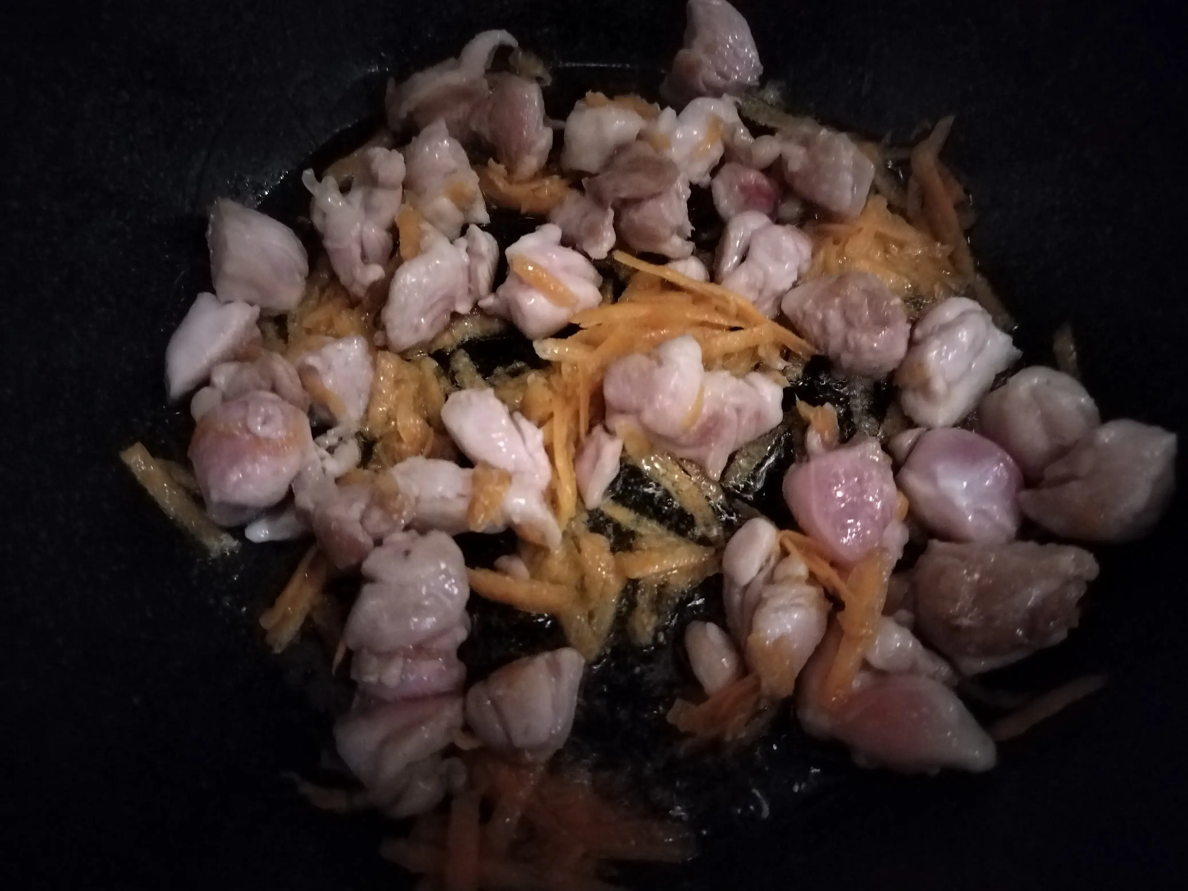 Брокколи с лисичками и курицей: шаг 2