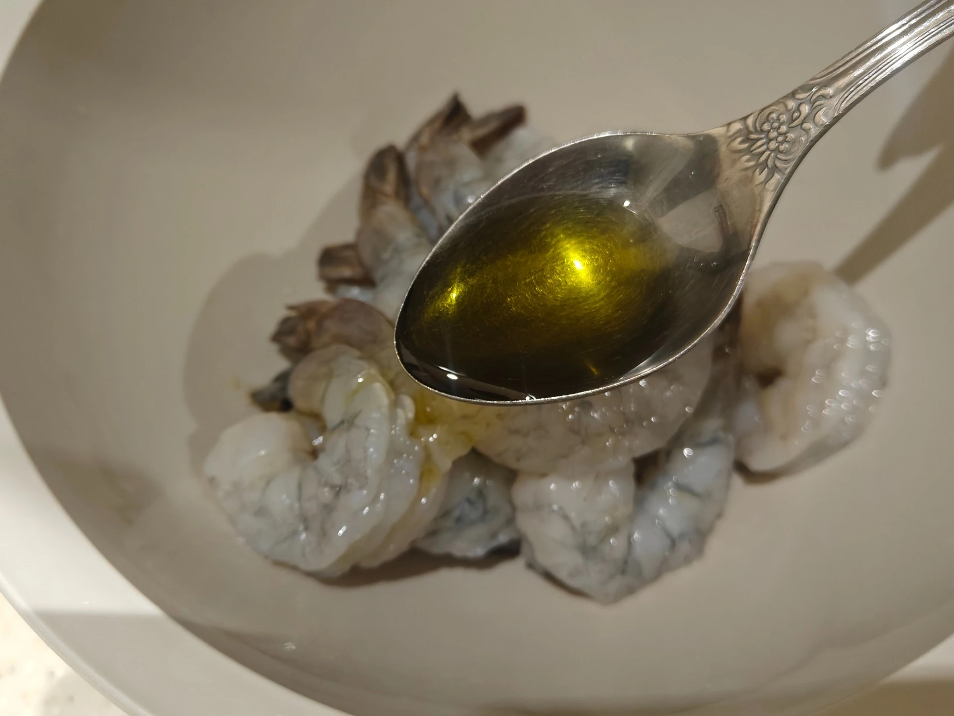 Шаг 2: Бутерброды с креветками