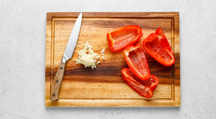 Быстрая маринованная капуста с перцем: шаг 2