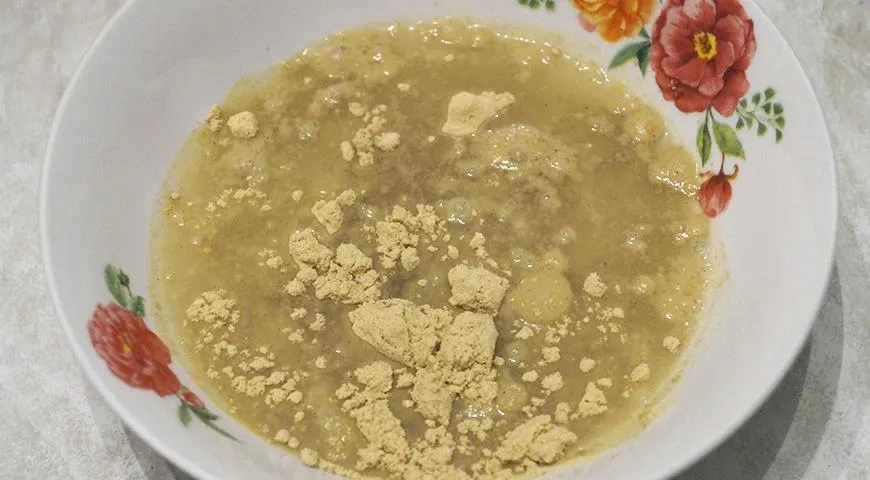 Домашняя горчица из порошка на рассоле: шаг 2