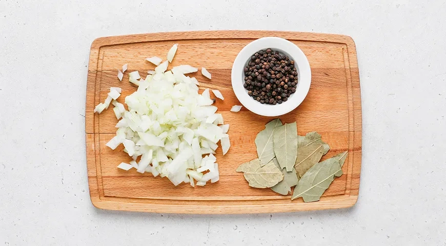 Домашняя тушёнка из говядины (в мультиварке): шаг 2