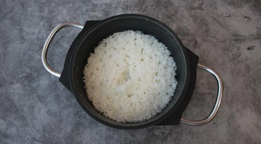 Ежики в томатном соусе: шаг 2