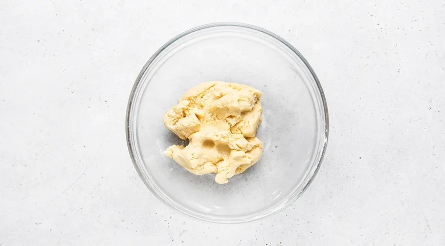 Французский луковый пирог с копченой грудинкой: шаг 2