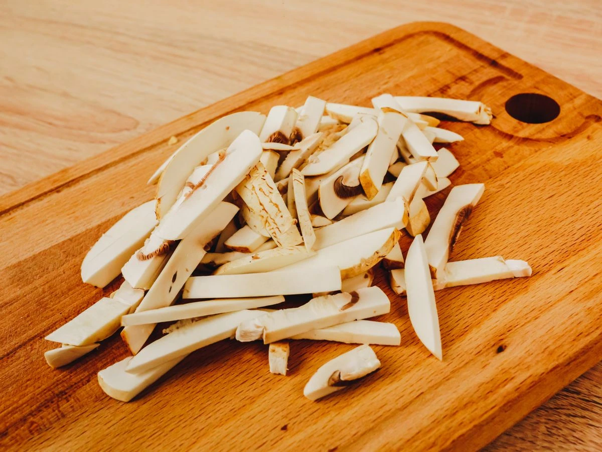 Шаг 2: Гречневая лапша с овощами и грибами