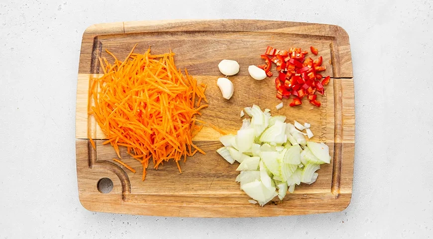 Гуляш из курицы с подливкой: шаг 2