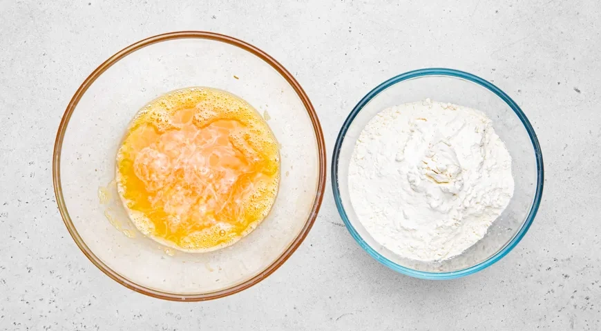 Хрустящий хворост на водке: шаг 2