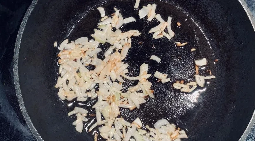 Каннеллони с фаршем в духовке: шаг 2