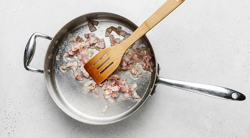 Капуста, тушённая с мясом по-домашнему: шаг 2