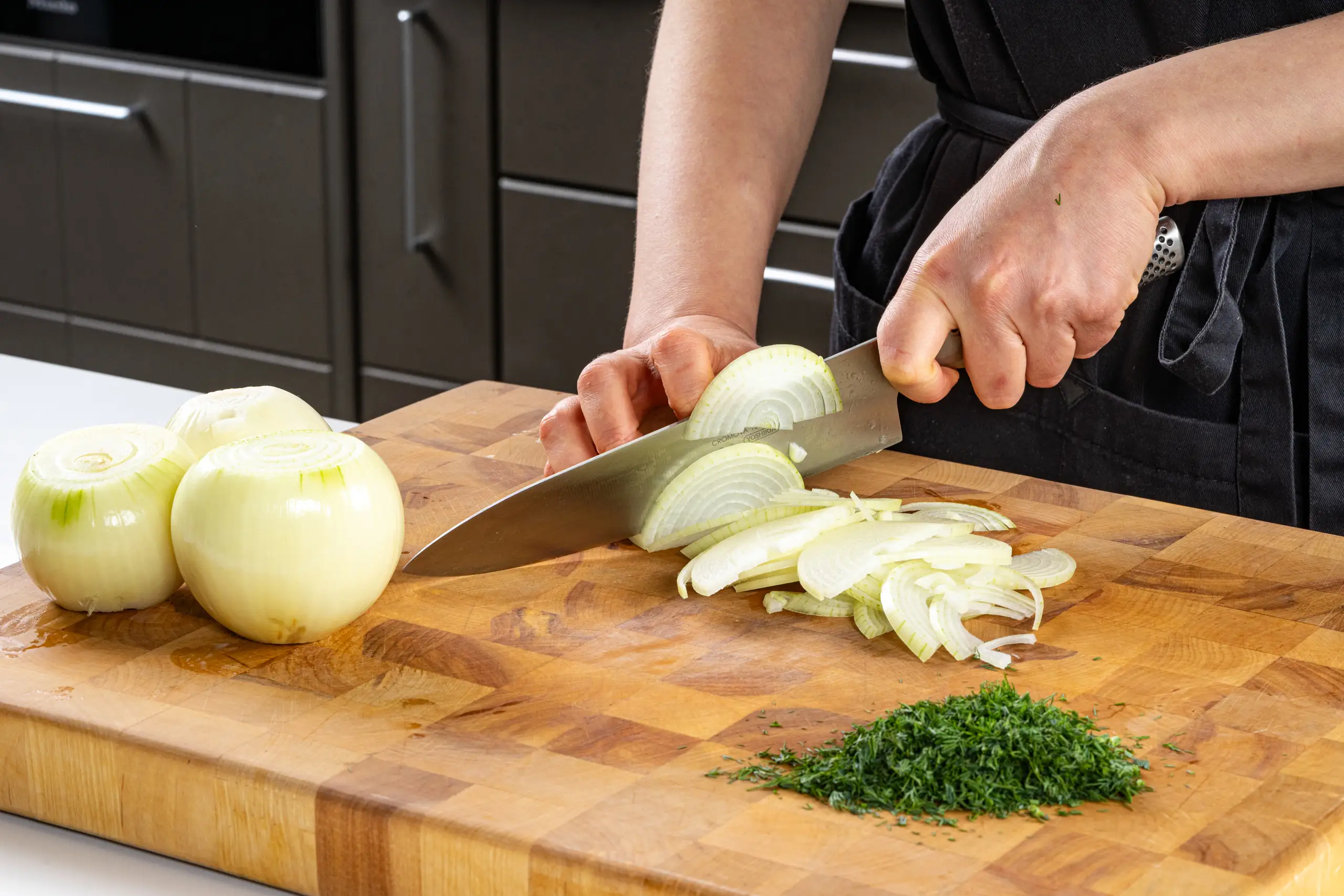 Шаг 2: Караси в сметане