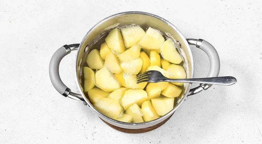 Картофельные шарики из пюре: шаг 2