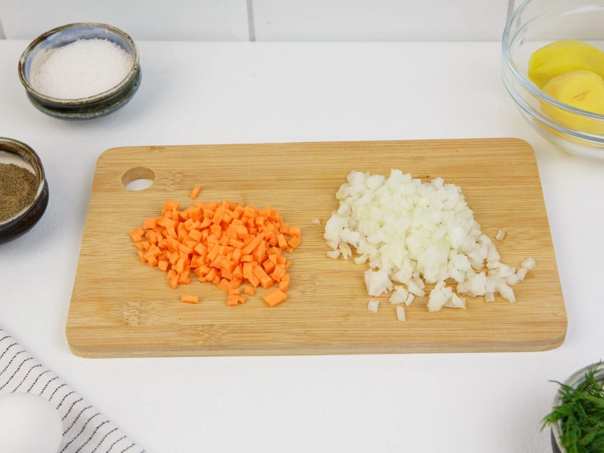 Шаг 2: Картофельный суп с яйцом