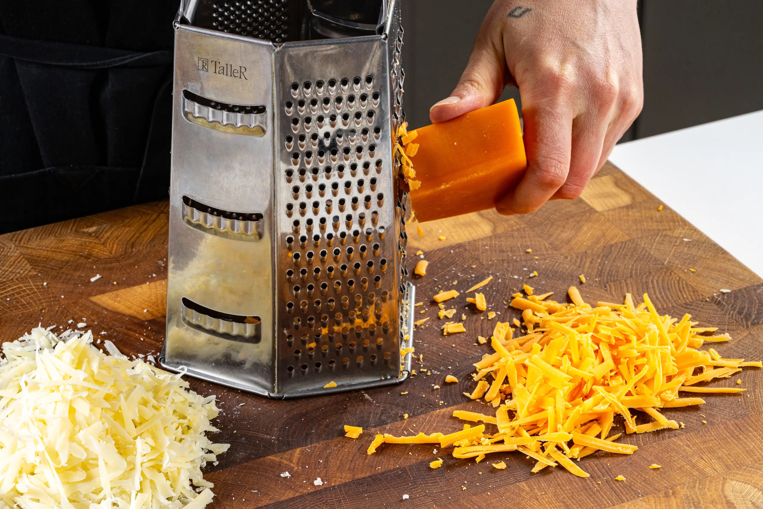 Шаг 2: Картошка с фаршем и сыром в духовке