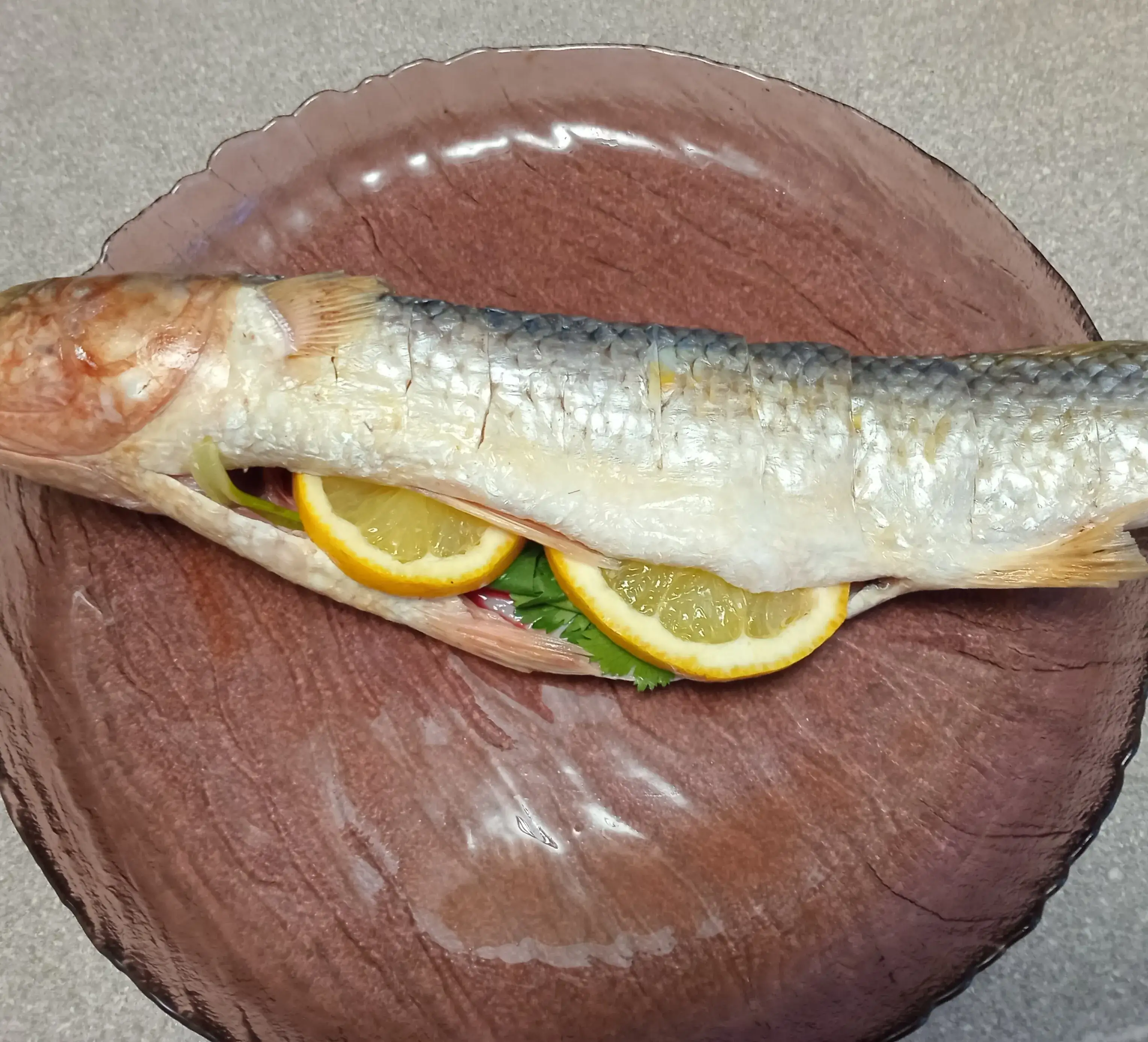 Кефаль запечённая с лимоном: шаг 2