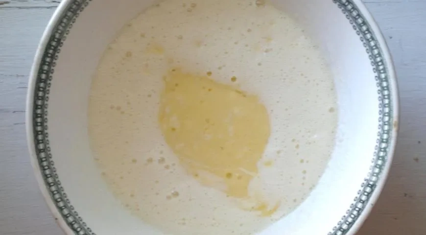 Мини-кексы с виноградом: шаг 2