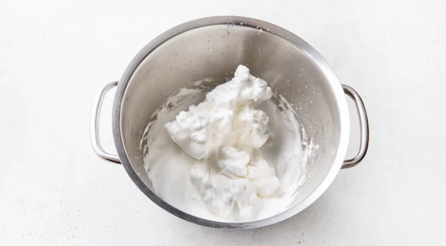 Классическое безе: шаг 2