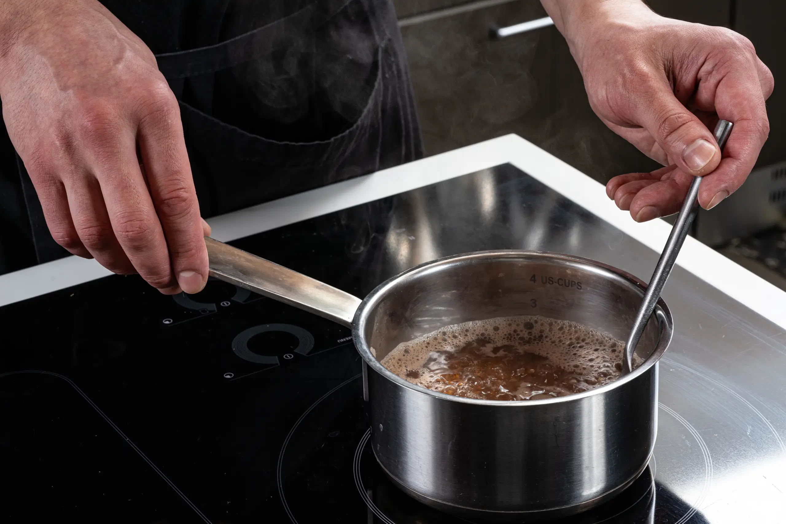 Шаг 2: Котлеты из гречки с луком и пармезаном