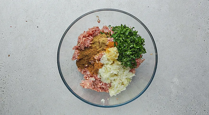 Куриные котлеты по-мароккански: шаг 2