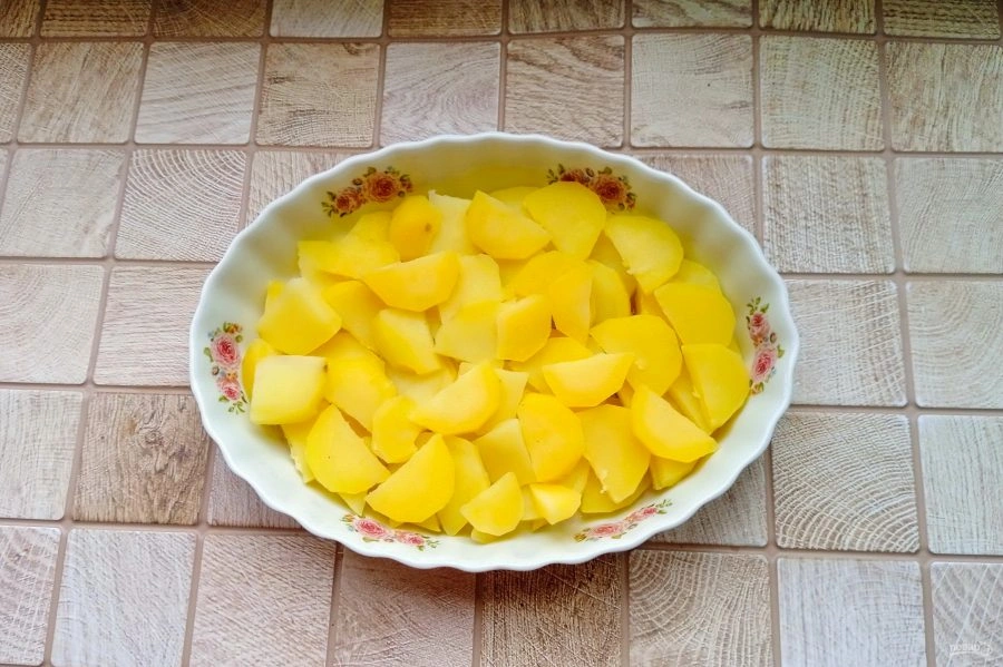 Шаг 2: Курица пофранцузски с картошкой