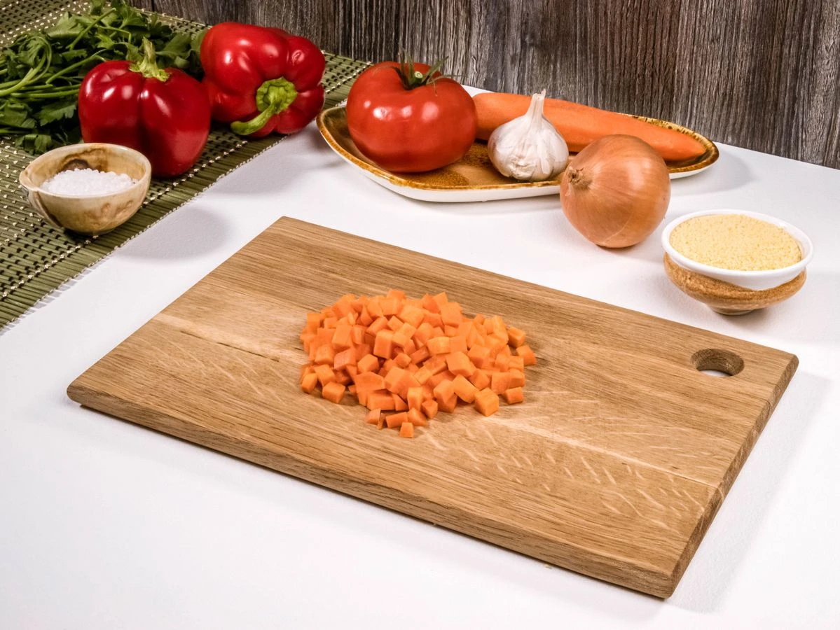 Шаг 2: Кускус с томатом и болгарским перцем