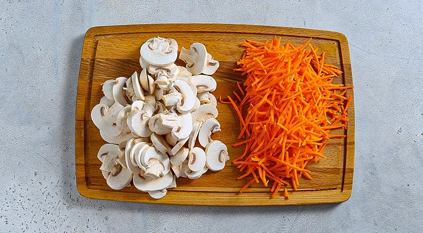 Лапша с говядиной и овощами по-азиатски: шаг 2