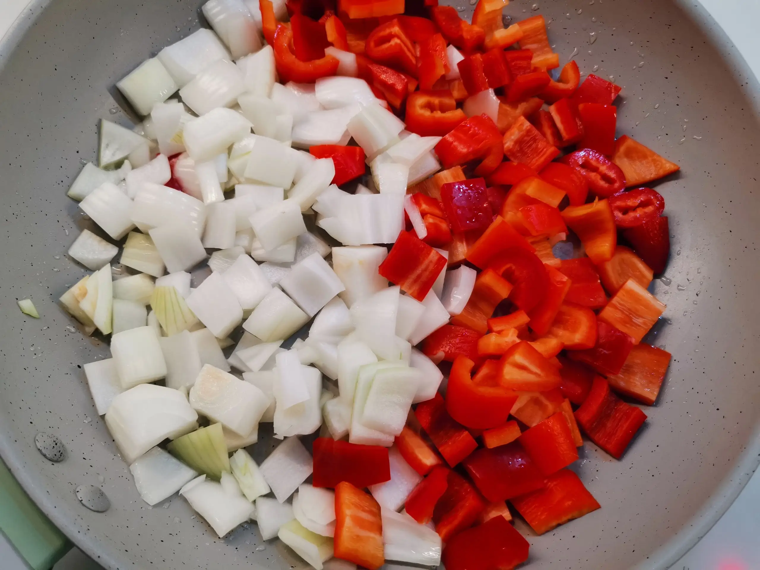 Шаг 2: Лапша ширатаки с индейкой