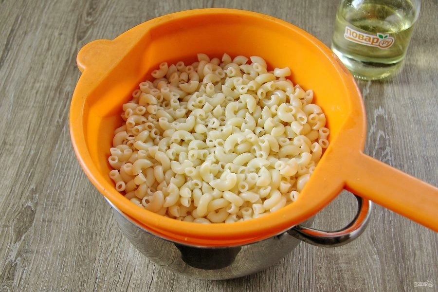 Шаг 2: Макароны пофлотски с томатной пастой