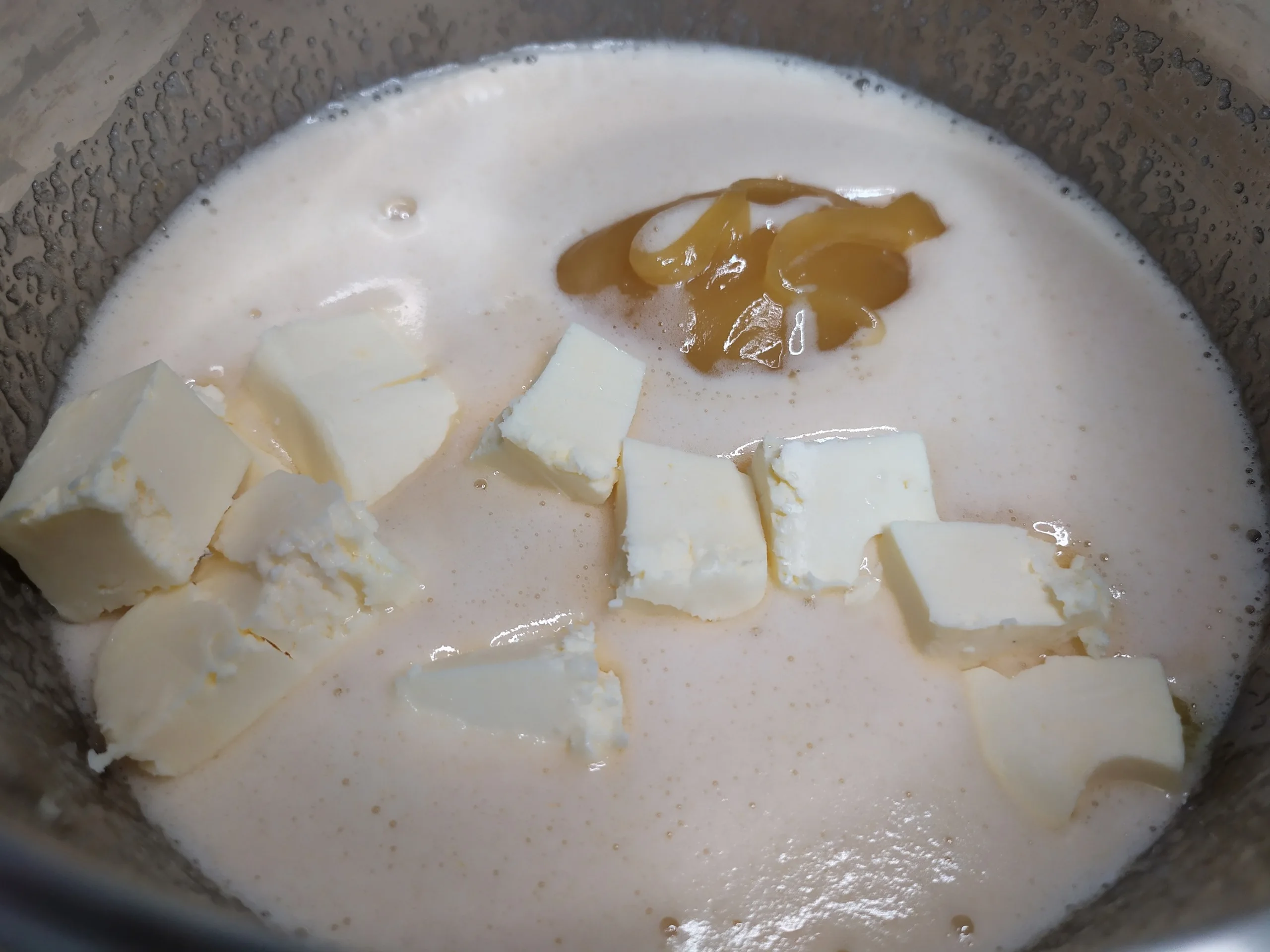 Шаг 2: Медовик в стиле naked cake