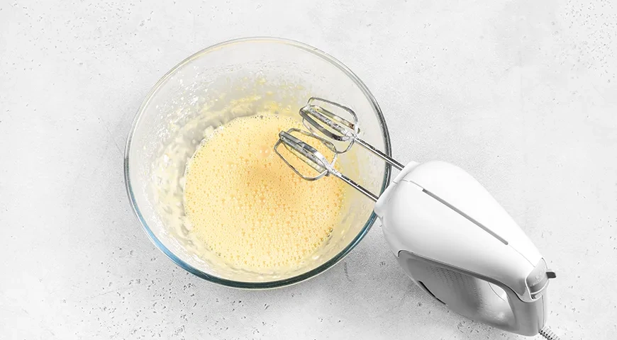 Медовый «Наполеон»: шаг 2