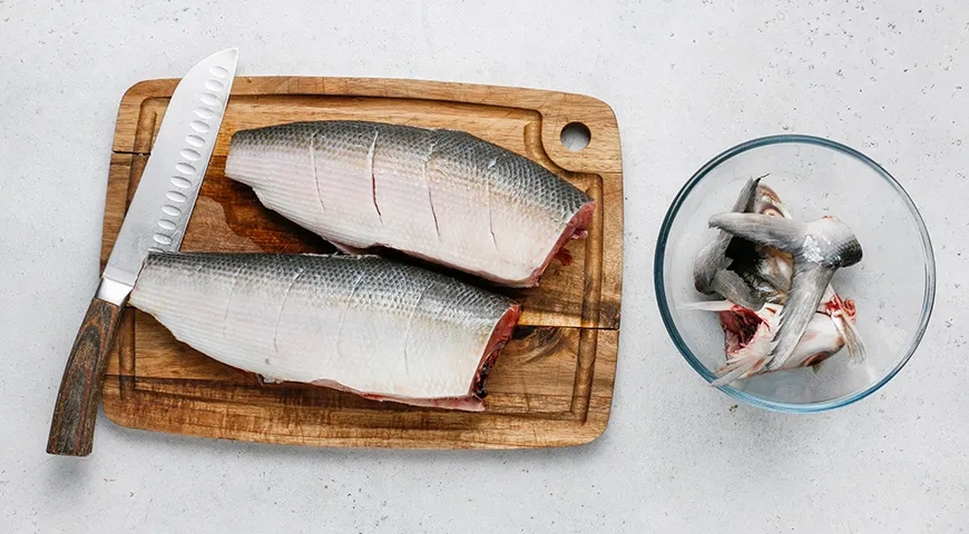 Молочная рыба, запеченная в фольге: шаг 2