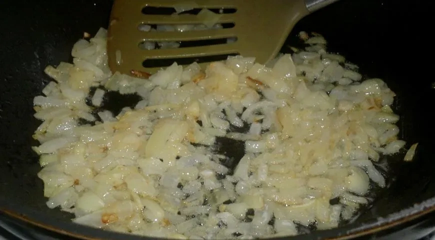 Мясная запеканка с картофелем и помидорами: шаг 2