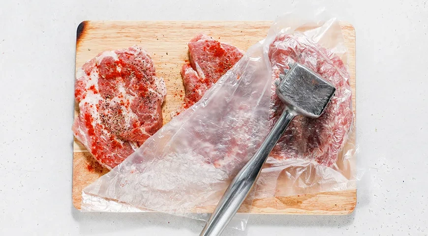 Мясо по-французски из свинины на сковороде: шаг 2