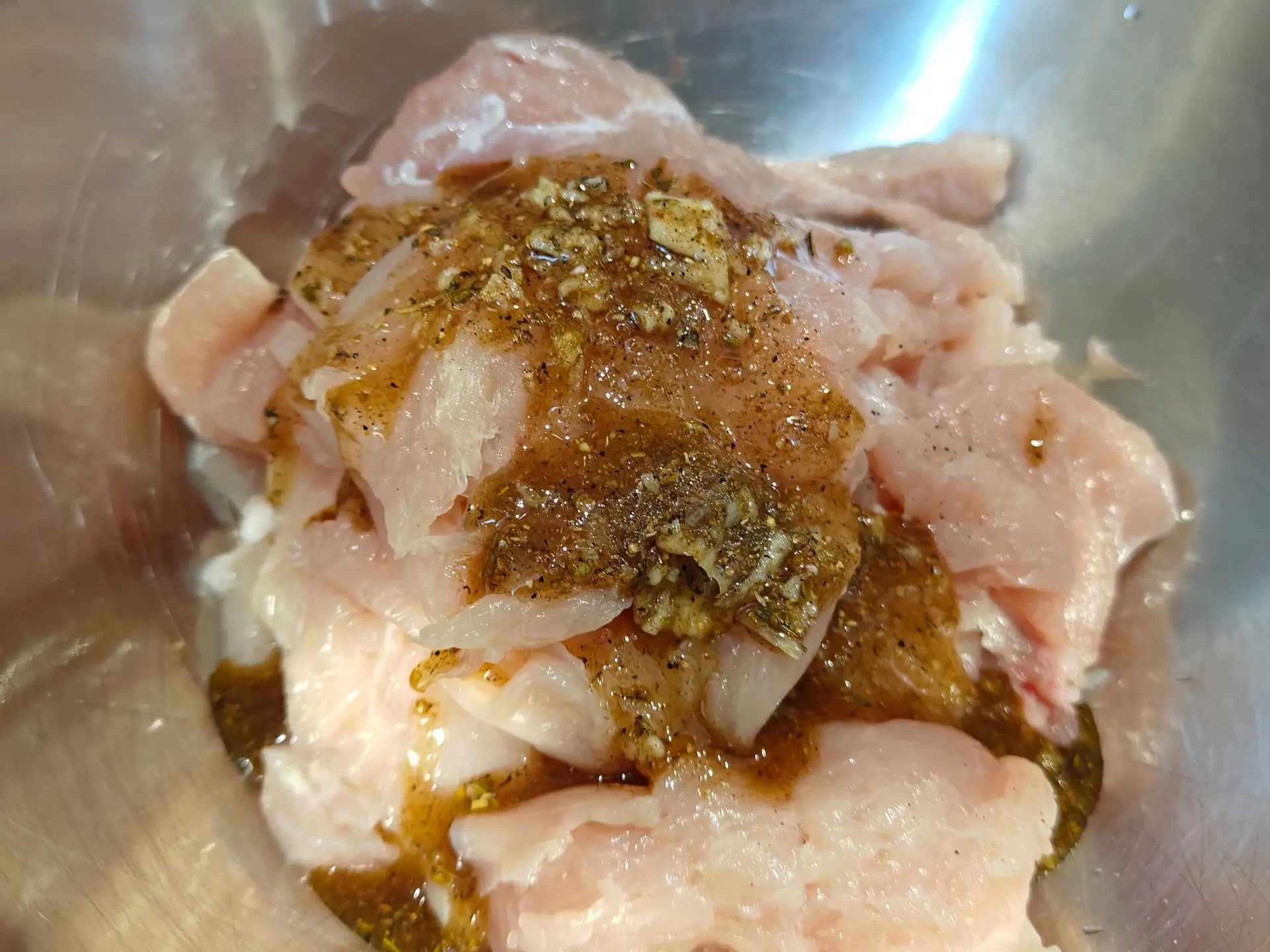 Шаг 2: Начинка для блинов из курицы и грибов