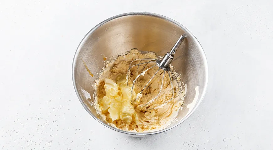 Новогоднее печенье «Лошадки» на елку: шаг 2