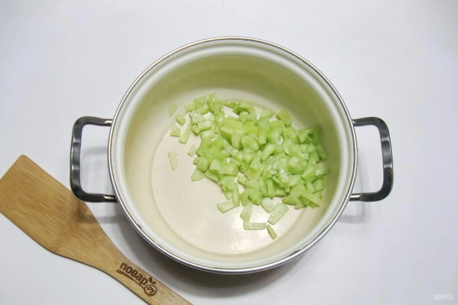 Шаг 2: Окрошка на сыворотке