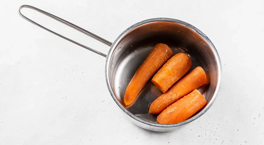 Оливье с сыром: шаг 2