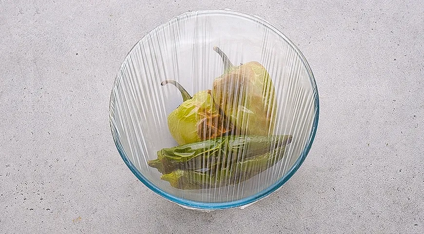 Острый сметанный соус к голубцам: шаг 2