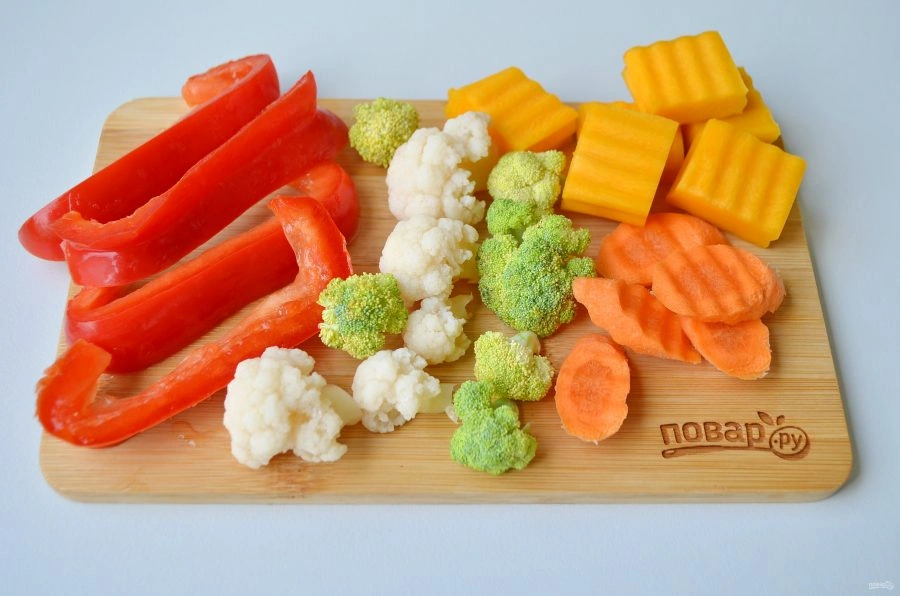 Шаг 2: Овощи на пару вкус ные