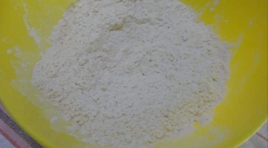 Овощная пицца телеведущих Александра и Екатерины Стриженовых: шаг 2