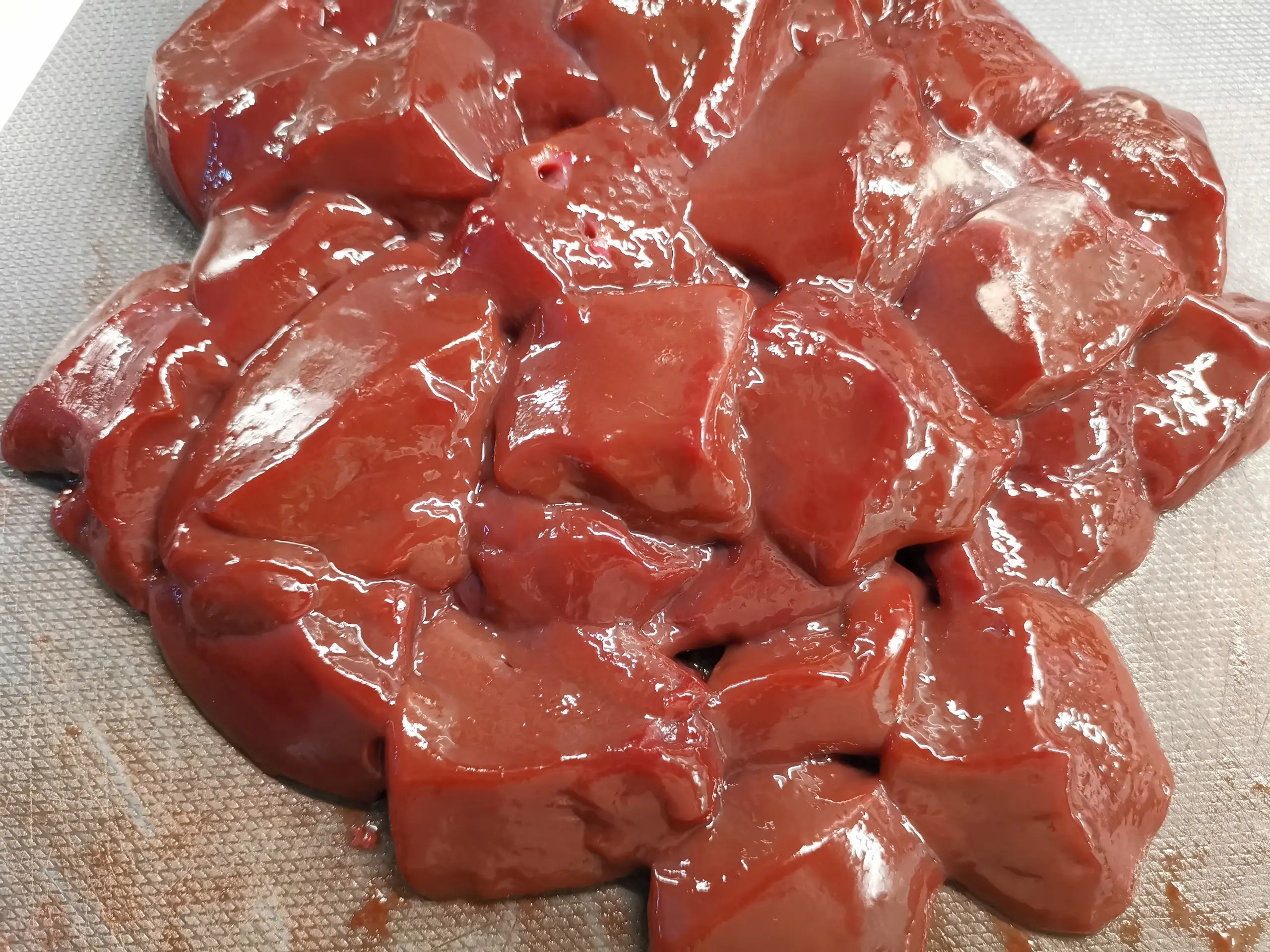 Шаг 2: Печень в сливочном соусе