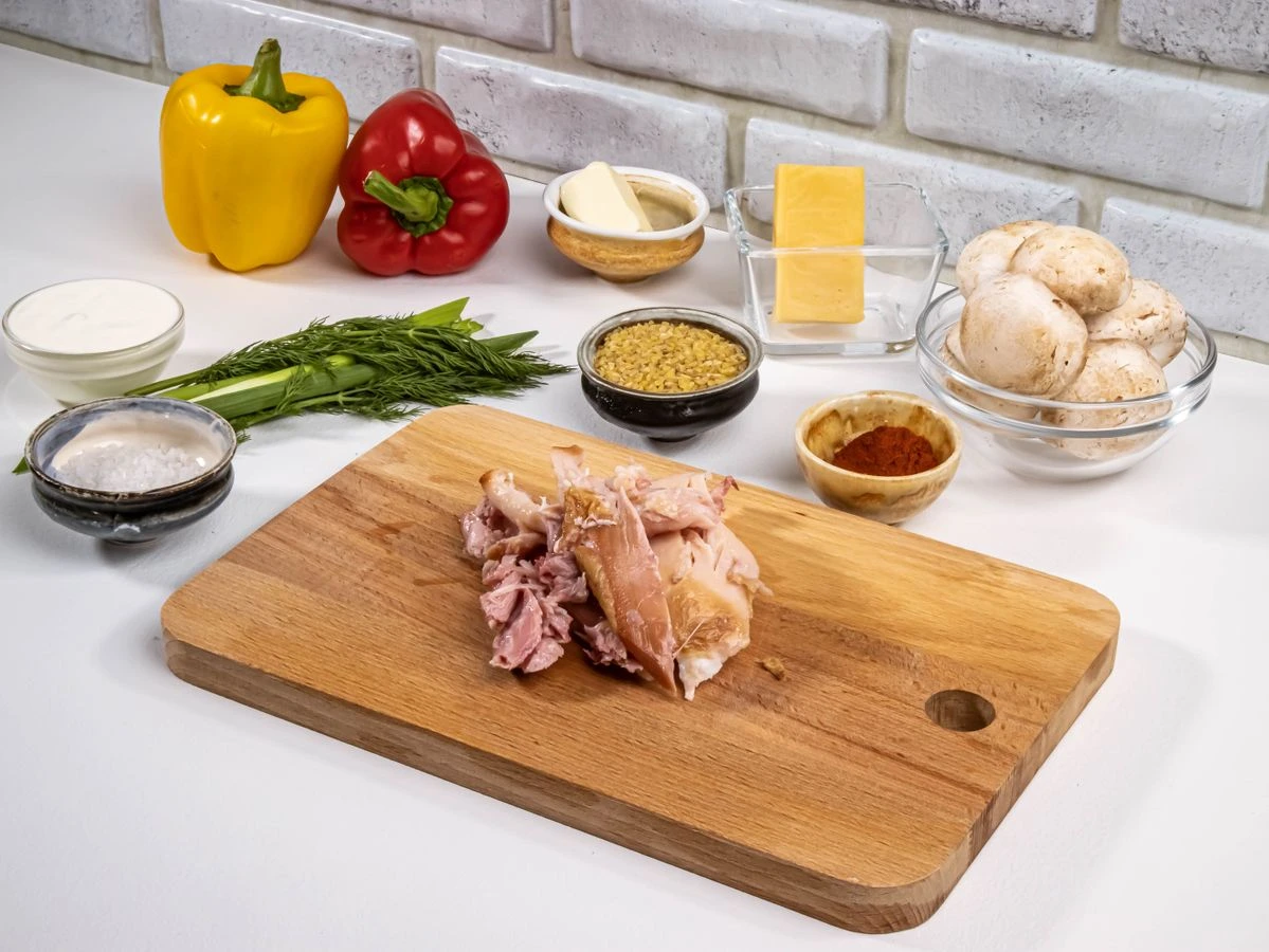 Шаг 2: Перцы, фаршированные курицей и грибами