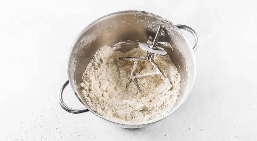 Песочное печенье «Счастливая подкова»: шаг 2